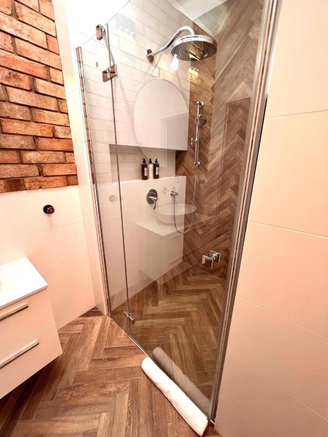 Brick Castle - Apartament Ulrich Breslavia Exterior foto